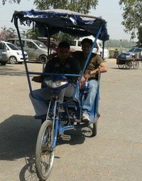 baterry operated rickshaw